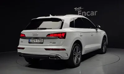 Audi Q5 2023, 15772 км, за 54200000 KRW