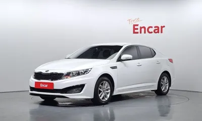 Kia K5 · 2013 год