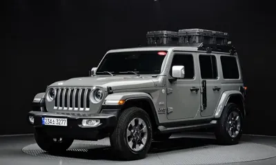 Jeep Wrangler · 2023 год
