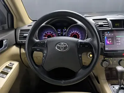 Toyota Highlander 2014, 236000 км, за 39800 CNY - фото 7