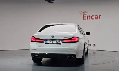 BMW 5-Series 2023, 30987 км, за 35900000 KRW - фото 4