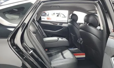 Hyundai Genesis 2015, 136077 км, за 9900000 KRW - фото 12
