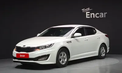 Kia K5 · 2012 год