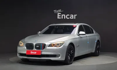 BMW 7-Series · 2011 год