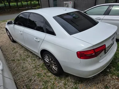 Audi A4 2016, 113000 км, за 5990000 KRW