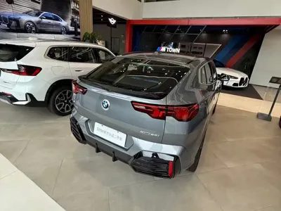 BMW X2 (Import) 2025, 2000 км, за 170000 CNY
