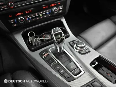BMW 5-Series 2011, 107143 км, за 12500000 KRW - фото 9