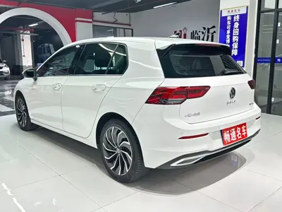 Volkswagen Golf 2022, 18000 км, за 83800 CNY - фото 8