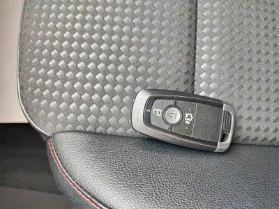Ford Focus 2021, 54600 км, за 56100 CNY - фото 9