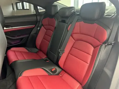 Porsche Taycan 2026, 2000 км, за 818000 CNY - фото 14
