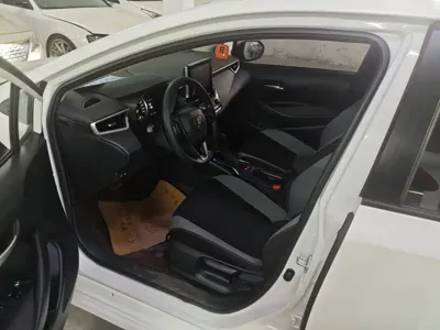 Toyota Corolla 2023, 57000 км, за 93800 CNY - фото 6
