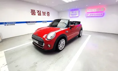 MINI Cooper Convertible 2020, 132800 км, за 13500000 KRW