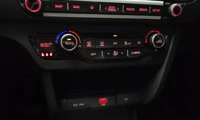 Kia Niro 2023, 62714 км, за 22500000 KRW - фото 17