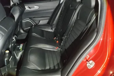 Alfa Romeo Giulia 2017, 189500 км, за 83982.11 CNY - фото 17
