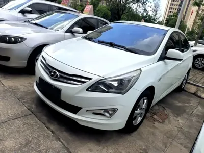 Hyundai Verna · 2015 год