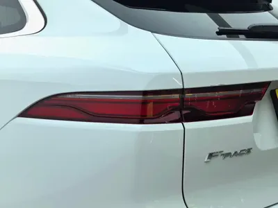 Jaguar F-Pace 2021, 27100 км, за 155900 CNY - фото 8