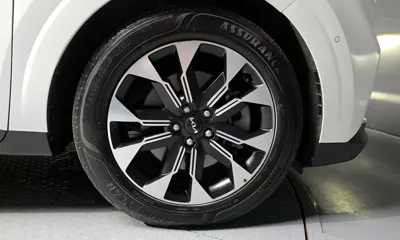 Kia Canival 2023, 29140 км, за 28990000 KRW - фото 36