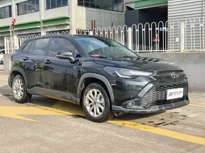 Toyota Frontlander 2023, 25000 км, за 76000 CNY