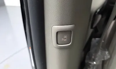 Kia Canival 2019, 169920 км, за 11500000 KRW - фото 19