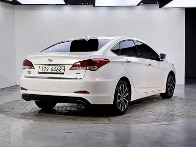 Hyundai i40 2016, 142000 км, за 5000000 KRW