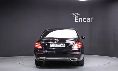 Mercedes-Benz E-Class 2019, 61820 км, за 20990000 KRW