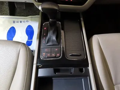 Kia Canival 2018, 84538 км, за 12900000 KRW - фото 12