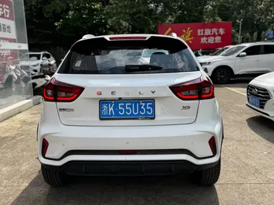 Geely Vision X3 2021, 50000 км, за 32800 CNY
