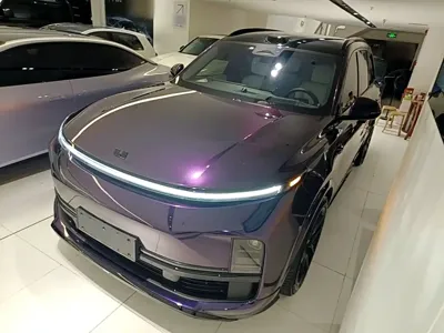 Li Auto Li L9 · 2022 год