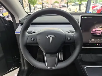 Tesla Model Y 2024, 13000 км, за 223800 CNY - фото 8