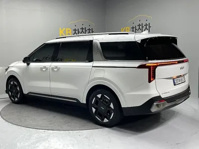 Kia Canival 2025, 37329 км, за 42500000 KRW
