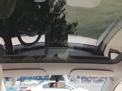 Tesla Model Y 2023, 35800 км, за 226400 CNY - фото 18