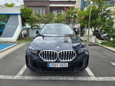 BMW X6 2025, 18000 км, за 113000000 KRW - фото 1