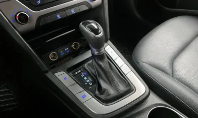 Hyundai Avante 2018, 91910 км, за 9900000 KRW - фото 9