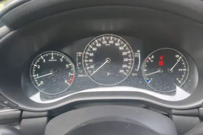 Mazda Mazda 3 Axela 2023, 28800 км, за 79617.82 CNY - фото 8