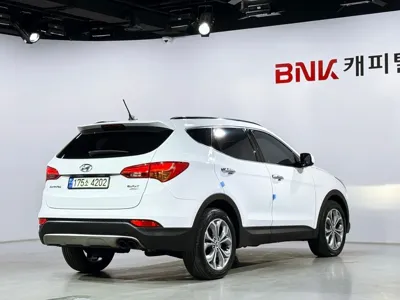 Hyundai Santafe 2014, 220941 км, за 7500000 KRW