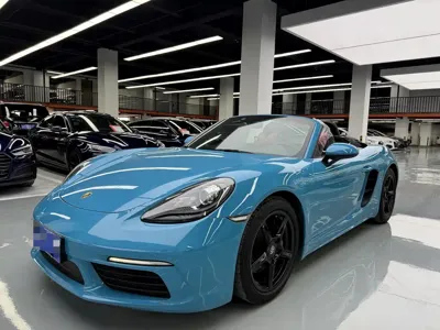 Porsche 718 · 2017 год