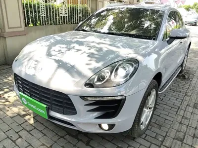 Porsche Macan · 2015 год