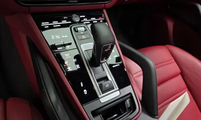 Porsche Cayenne 2023, 44255 км, за 115000000 KRW - фото 9