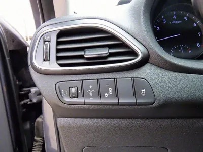 Hyundai i30 2017, 85708 км, за 8500000 KRW - фото 13