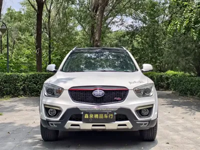 Bestune X80 2013, 92000 км, за 15000 CNY