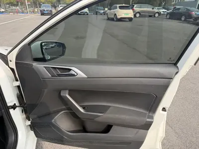 Volkswagen Polo 2020, 48000 км, за 42400 CNY - фото 8