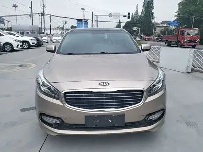 Kia K4 2016, 91600 км, за 33300 CNY