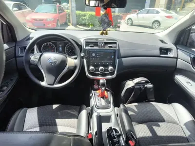 Nissan Tiida 2016, 93100 км, за 36100 CNY - фото 6