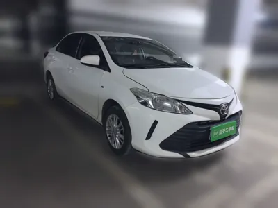 Toyota Vios 2017, 50100 км, за 37647.15 CNY