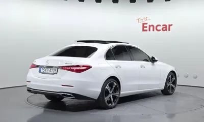 Mercedes-Benz C-Class 2023, 13046 км, за 42900000 KRW