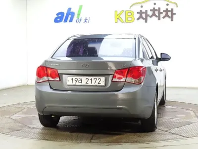 ChevroletGMDaewoo Lacetti 2009, 145140 км, за 1390000 KRW