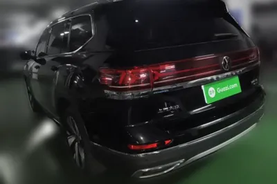 Volkswagen Teramont 2023, 52600 км, за 190409.68 CNY