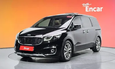 Kia Canival · 2017 год