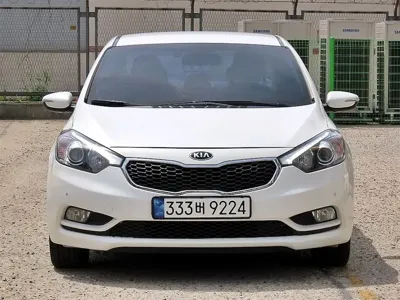 Kia K3 · 2015 год