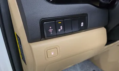 Kia Canival 2018, 187471 км, за 9900000 KRW - фото 13